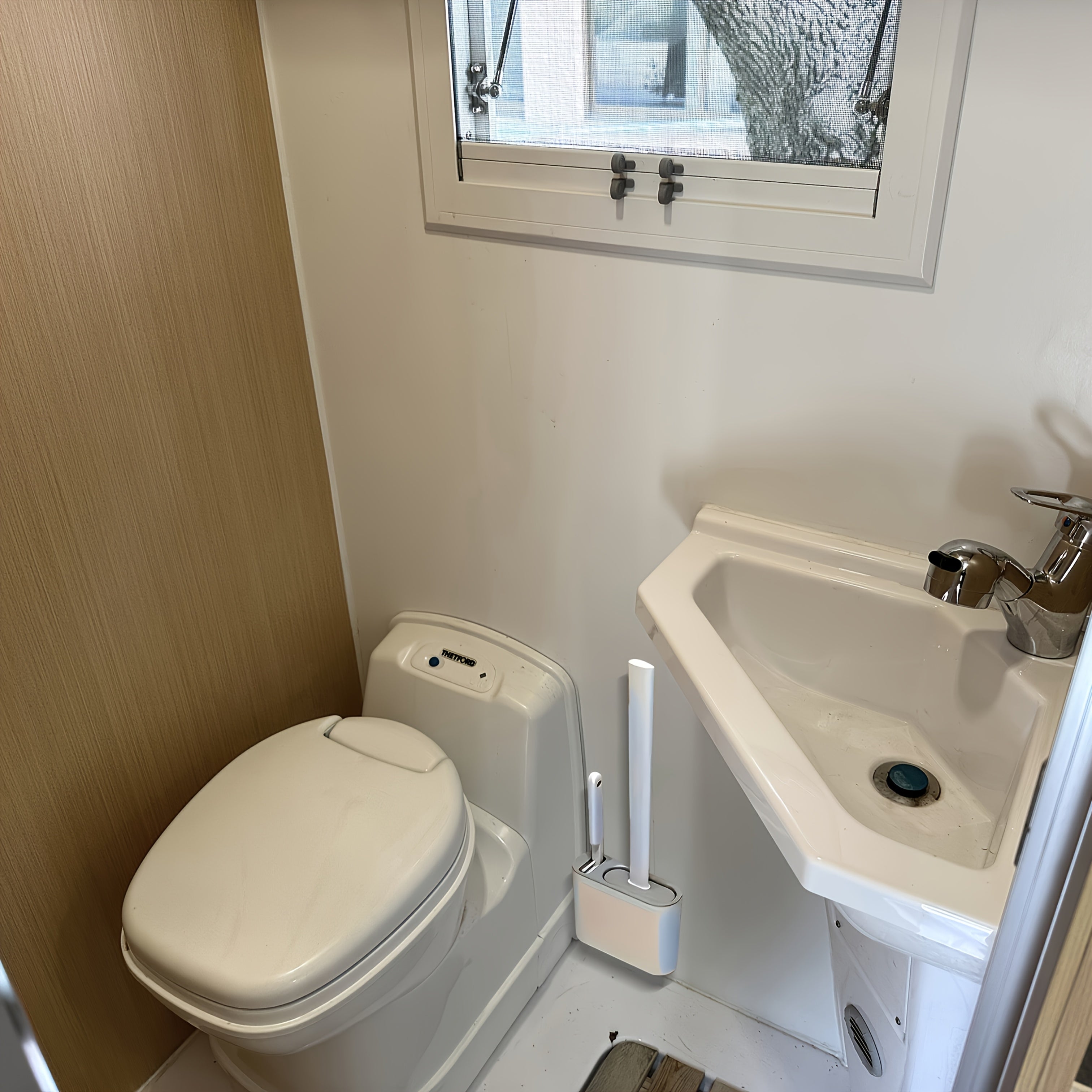 Toilet Brush Set with Wall Mounting, 1pc: Soft Silicone Head, Long Handle and Extra Small Brushes for Home Cleaning - A Must-have for RV Bathrooms