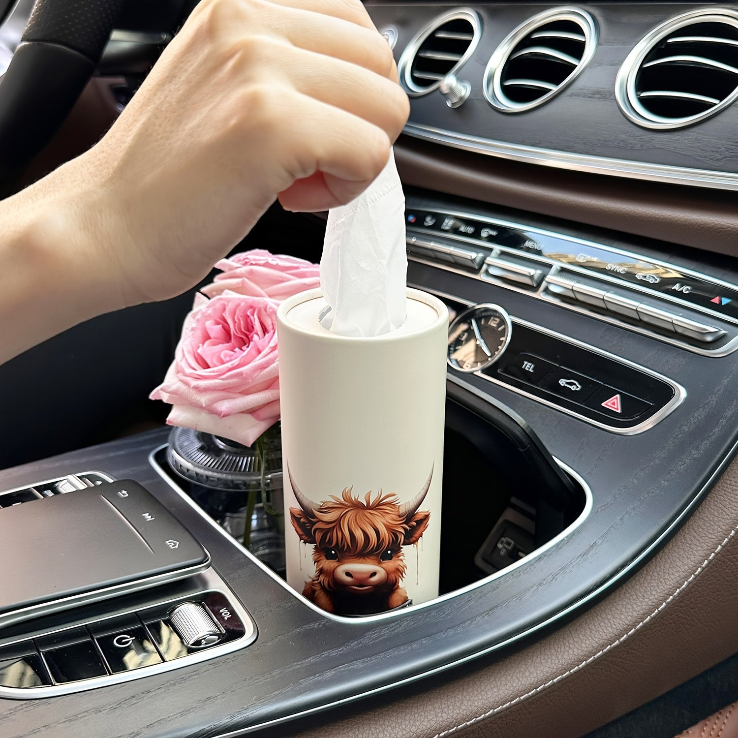 1pc Highland Cow Car Tissues Box with Facial Tissues - Travel Tissue Cylinder Tubes for Car Cup Holder, Round Tissue Case for Home Dining Table