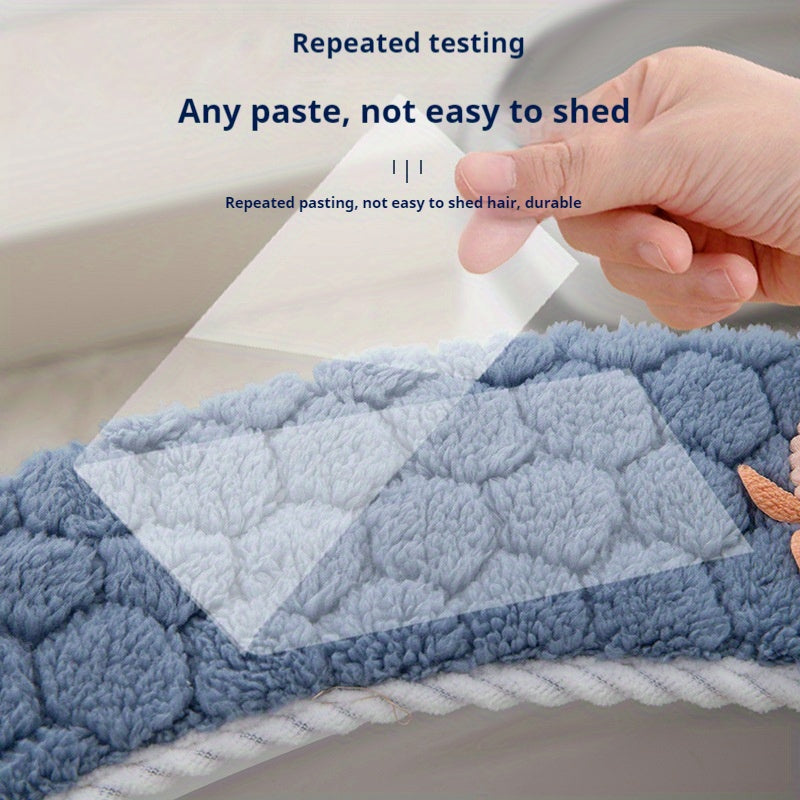 1 Pair Adhesive Toilet Seat Covers with Hexagon Pattern - Soft Cushioned Non-Slip Bathroom Pads, Washable All-Season Comfort for Home Toilet Seat Protection, Hygiene Enhancement, Playful Design, Secure Fit Design