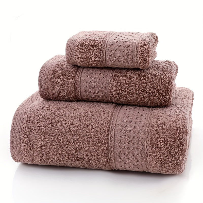 Set of Three Or Six Soft, Absorbent Cotton Towels And Bath Towels.