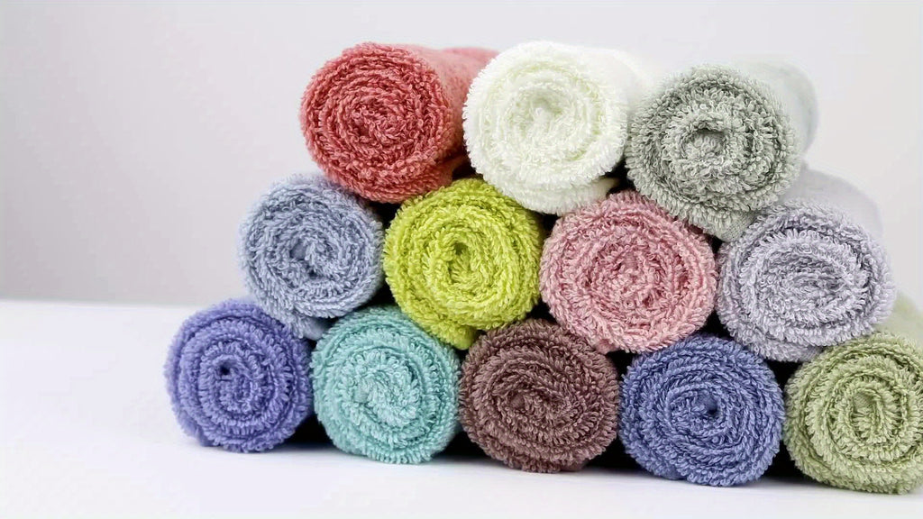 Set of Three Or Six Soft, Absorbent Cotton Towels And Bath Towels.